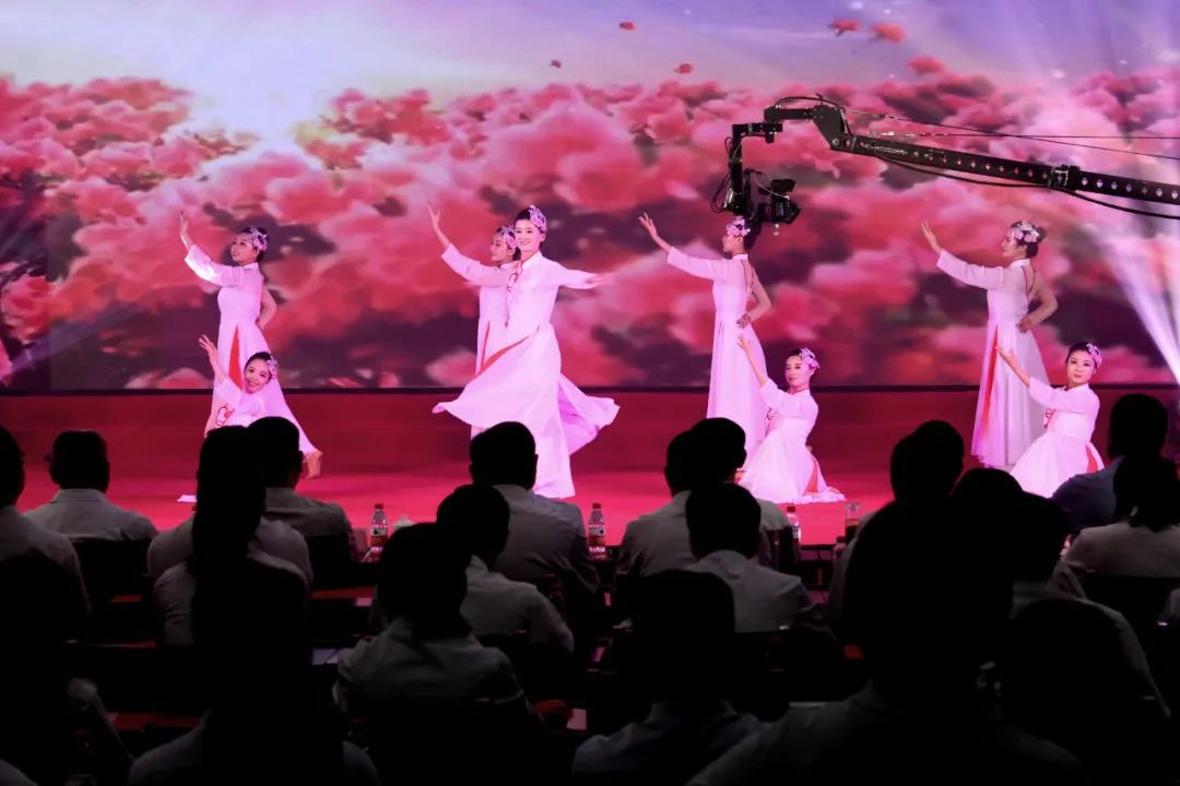 1625151947546071181.jpg 9.jpg