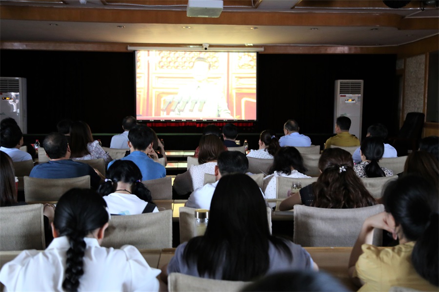 1625197776479098368.jpg 2.jpg