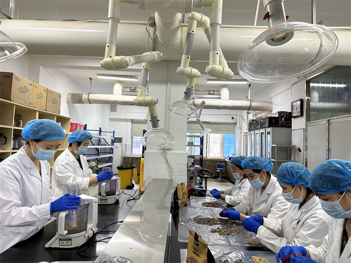 893846d3-77d7-4d95-baa1-3e457a6f9676.jpg 2.jpg